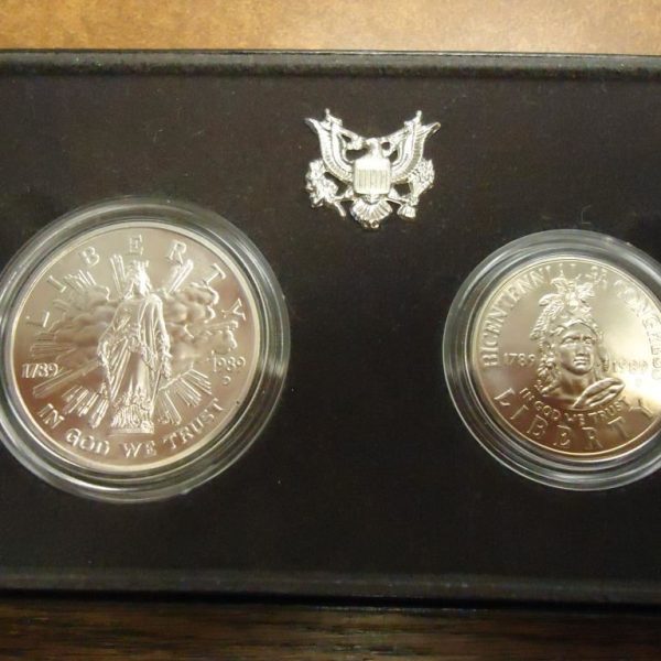 1989 Congressional Uncirculated Commemorative 2 Coin Set